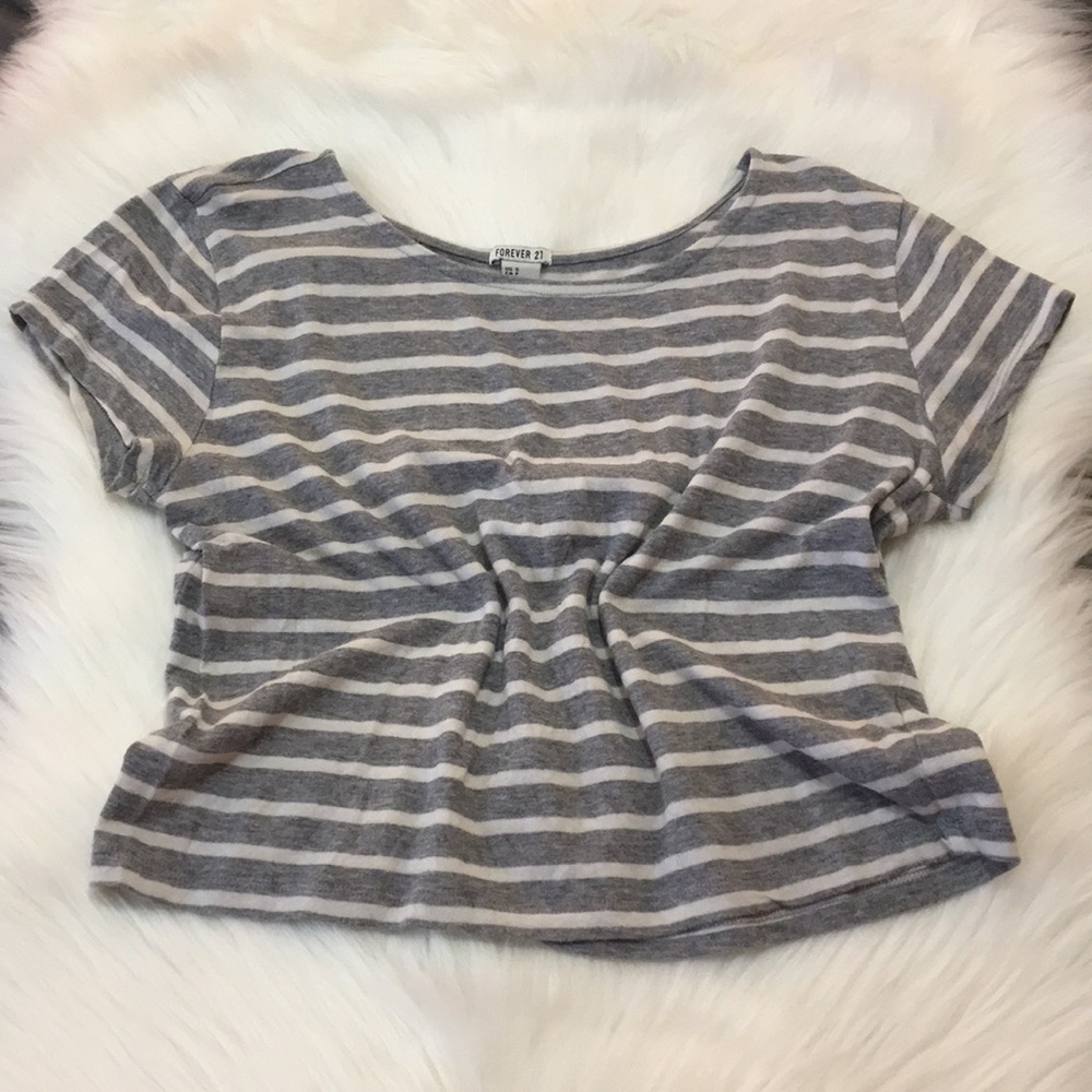 🐼Stripped Crop Top!